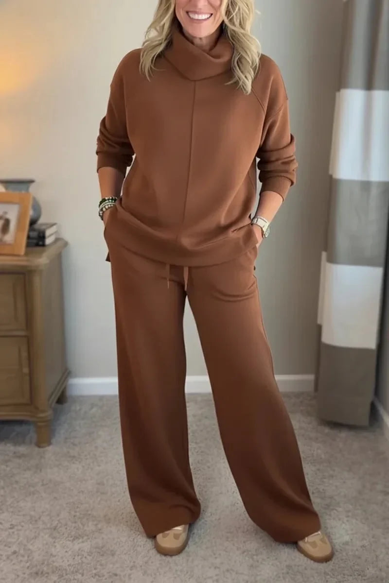 Eliana™ - Two-Piece Travel Set with Turtleneck