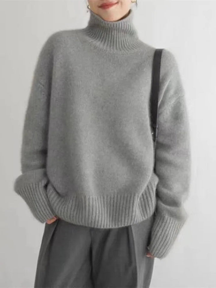 Amaya™ - Luxe Cashmere Turtleneck Sweater