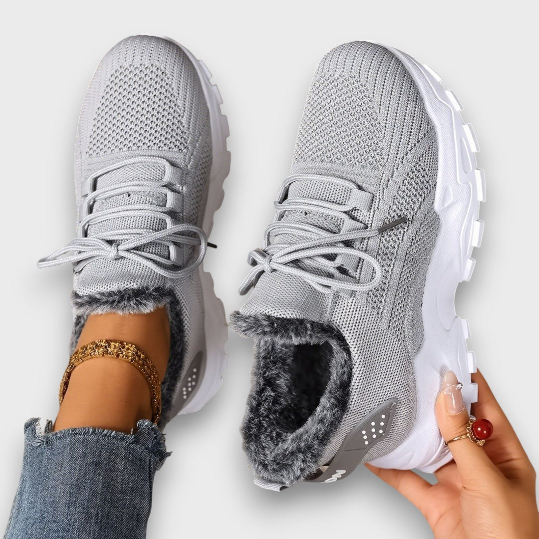 Jean™ – Cozy Lace-Up Winter Sneakers