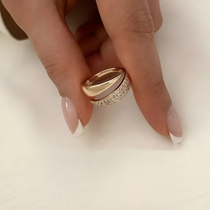 Yesia™ - Elegant Haven-ring