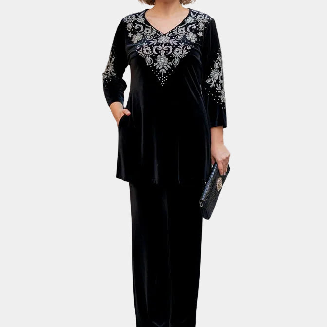 Ariola™  – Elegant Two-Piece Velvet Set